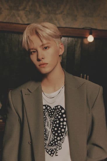 Takumi Kawanishi profile photo