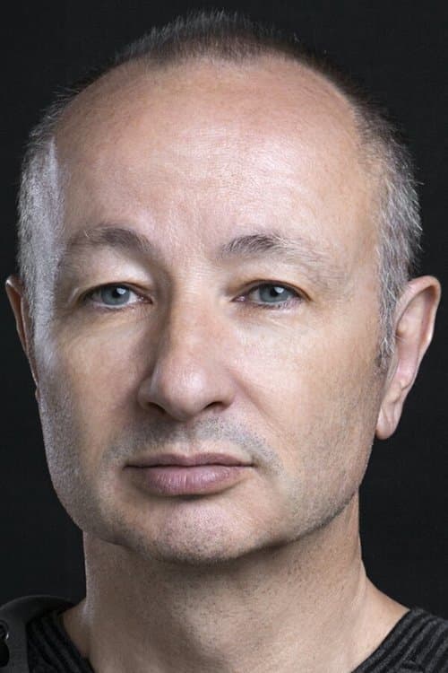 Fenton Bailey profile photo