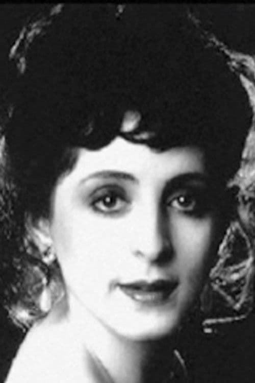 Naomi Lewis profile photo