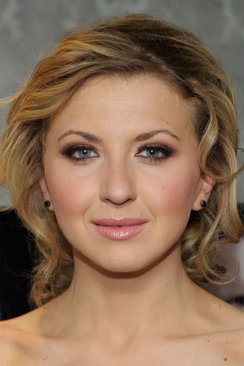 Nina Arianda profile photo