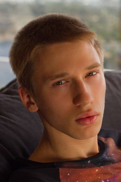 Sasha Peterson profile photo