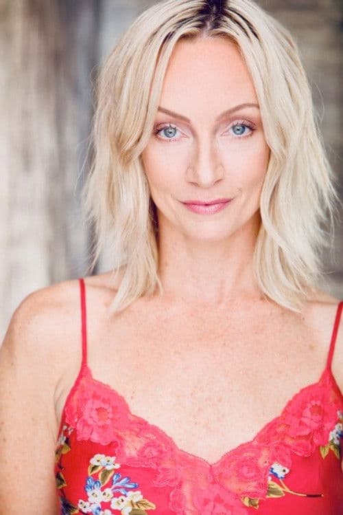 Melanie Lewis-Yribar profile photo