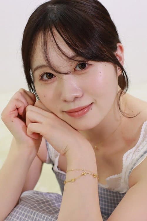 宝川莉子 profile photo