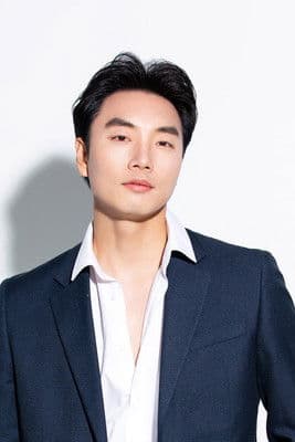 Sung Yeon Ho profile photo