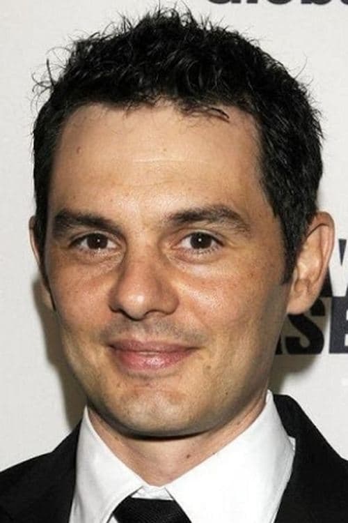 Fred Ewanuick profile photo