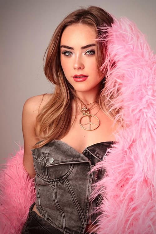 Mila Nabours profile photo