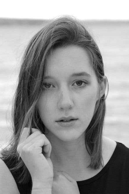 Élizabeth Adam profile photo