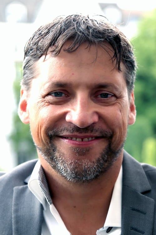 Patrick Bach profile photo