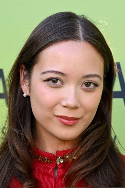 Laufey profile photo