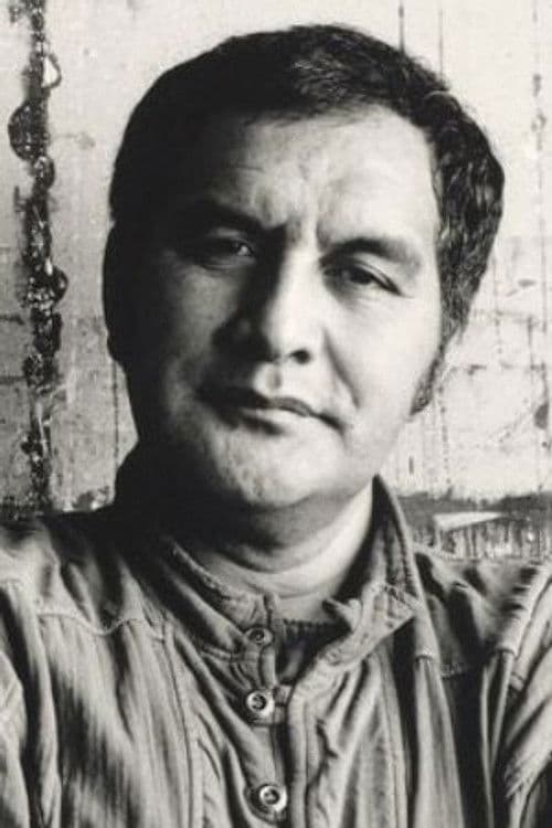 Selwyn Muru profile photo