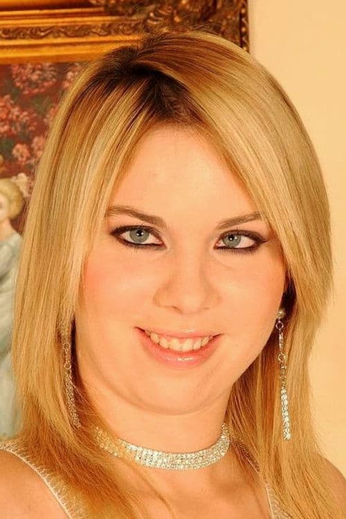 Chloe Bright profile photo