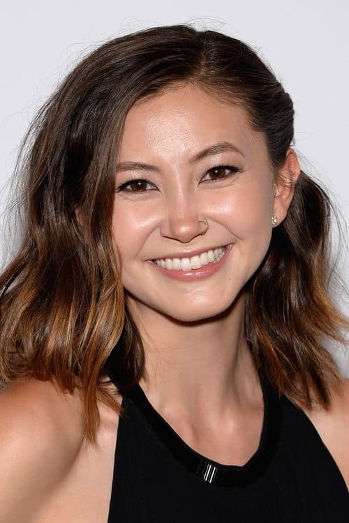 Kimiko Glenn profile photo