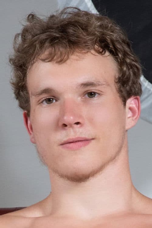 Luke Roman profile photo