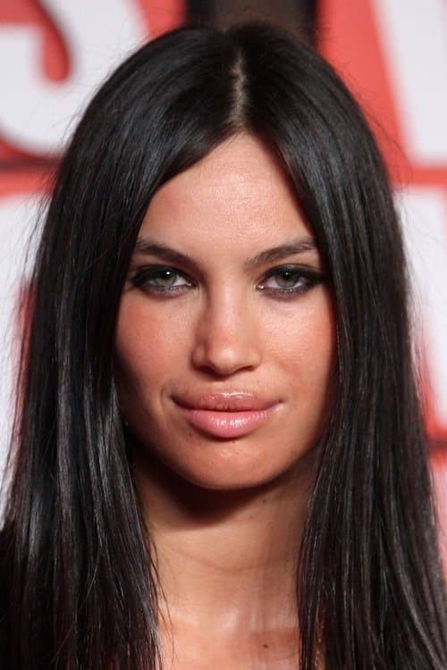 Alina Puscau profile photo