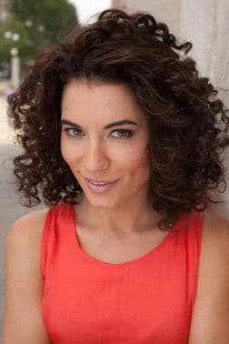 Julia Pogrebińska profile photo