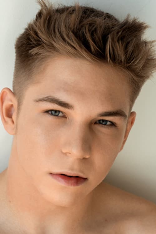 Hugo Carter profile photo