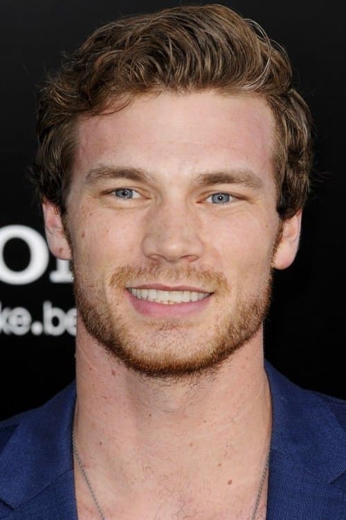 Derek Theler profile photo