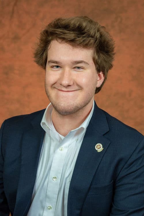 Liam Fineout profile photo