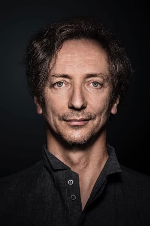 Volker Bertelmann profile photo