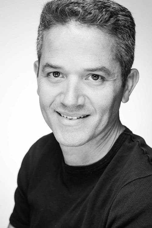 Chanoch Ze'evi profile photo