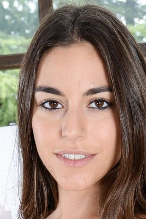 Arielle Faye profile photo