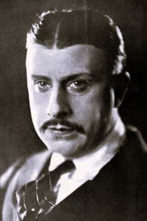 Stuart Holmes profile photo