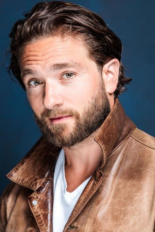 Louis James profile photo