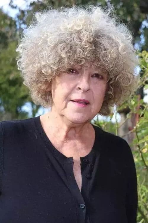 Elisabeth Reynaud profile photo