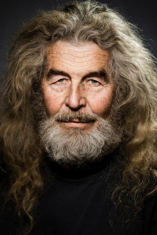 Warwick Comber profile photo