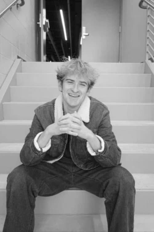 Noah Fox profile photo