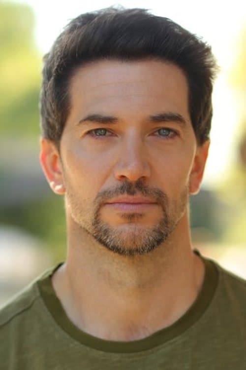 Luke Roberts profile photo