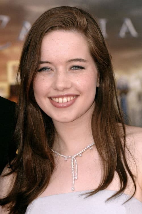 Anna Popplewell profile photo