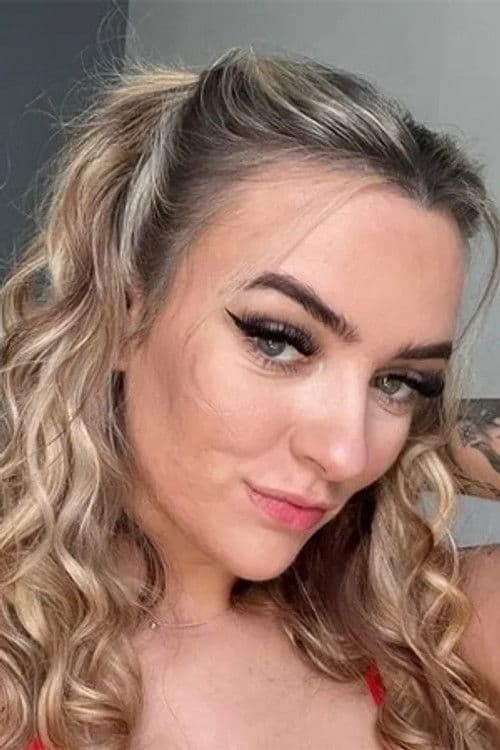 Lacey Amour profile photo