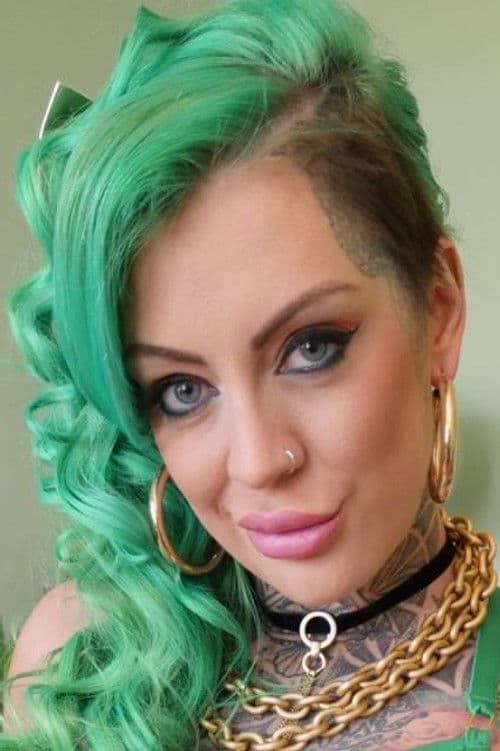 Phoenix Madina profile photo