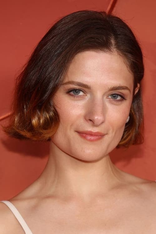 Louisa Jacobson profile photo