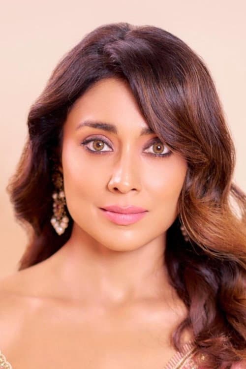 Shriya Saran profile photo