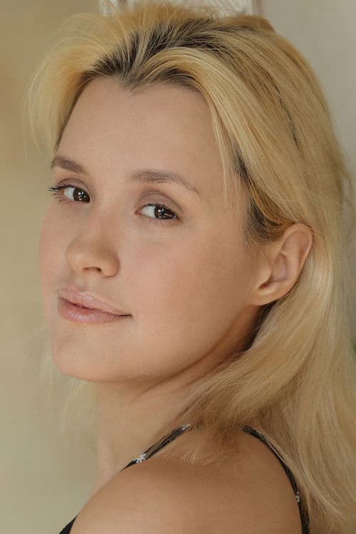 Angel Jolie profile photo