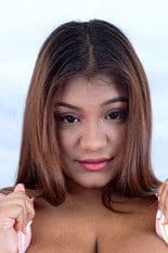 Angie Bravo profile photo