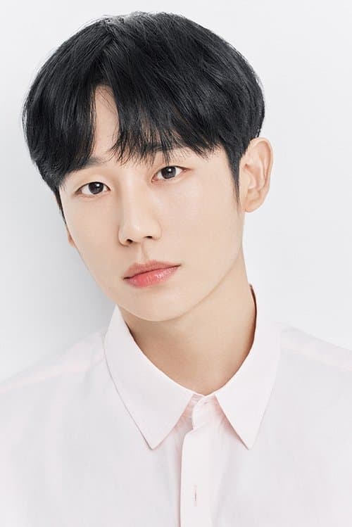 Jung Hae-in profile photo
