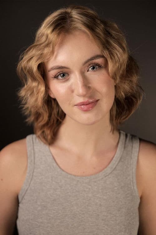 Chloe Stowe profile photo