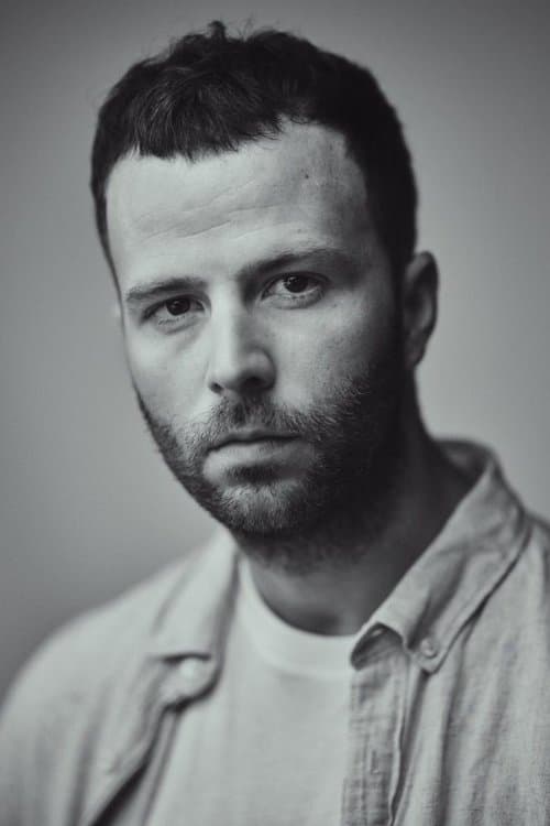 Adrian Grösser profile photo