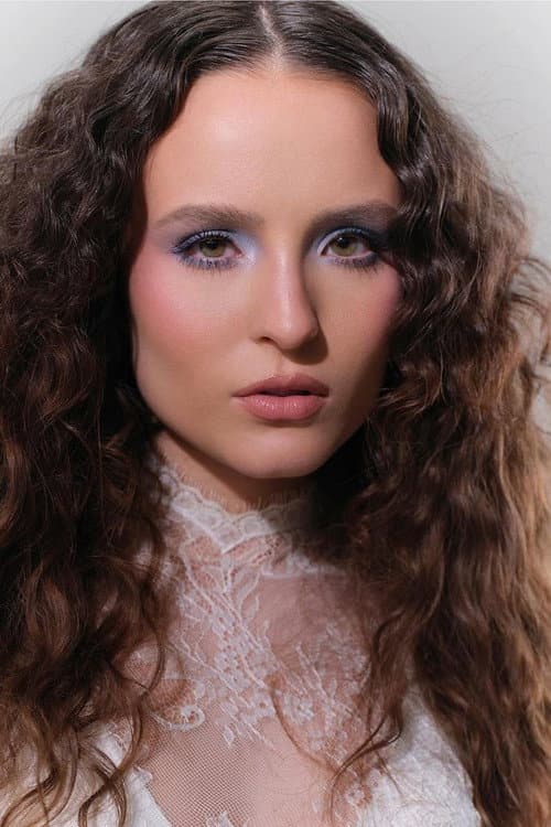Larissa Manoela profile photo