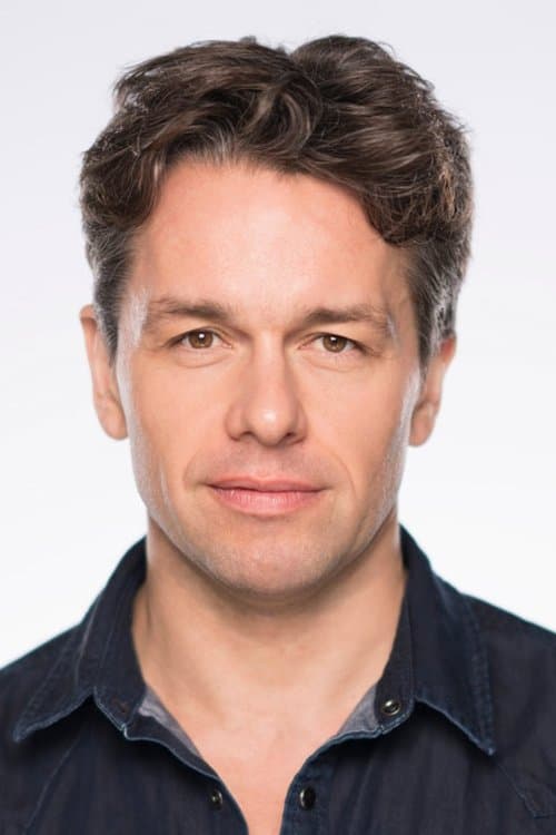 Julian Ovenden profile photo