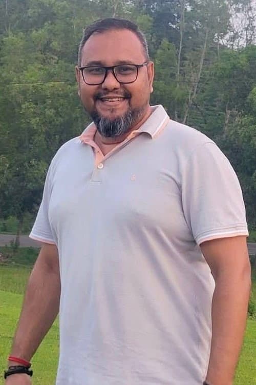 S R Mozumder profile photo