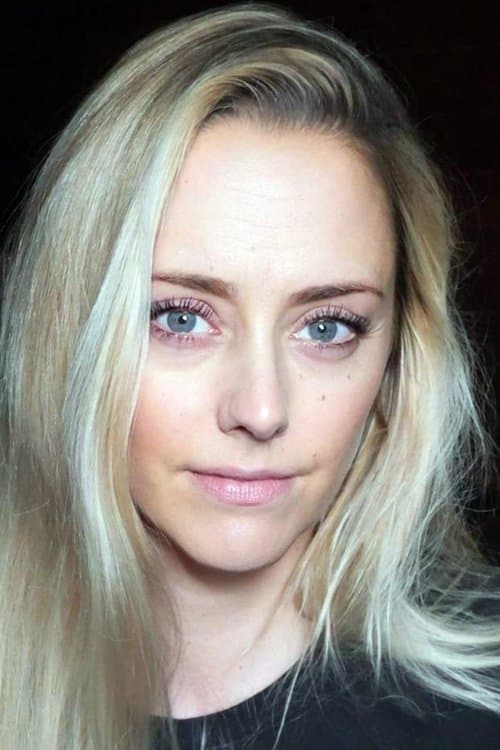 Julie Nicolet profile photo