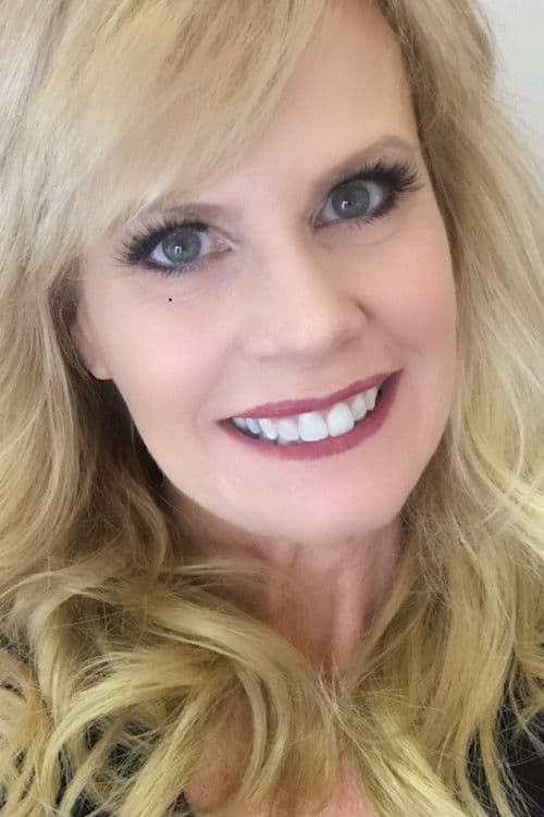 Laura L. Martin profile photo