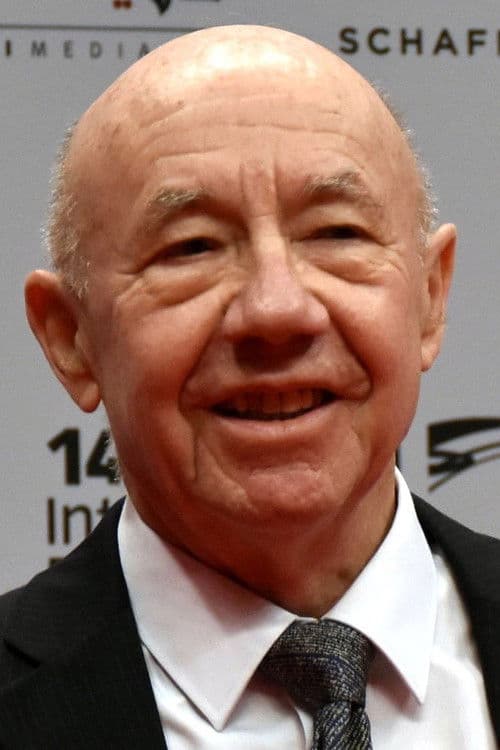 Adrian McLoughlin profile photo