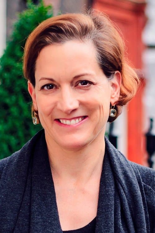 Anne Applebaum profile photo