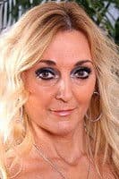 Esther Heart profile photo