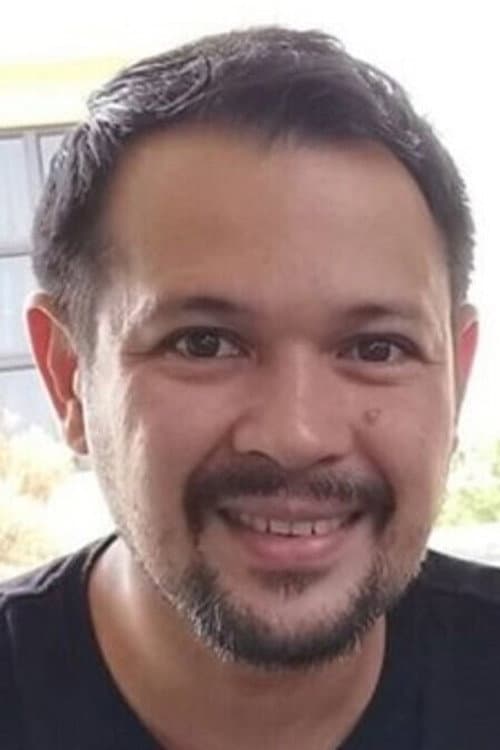 Christopher Roxas profile photo